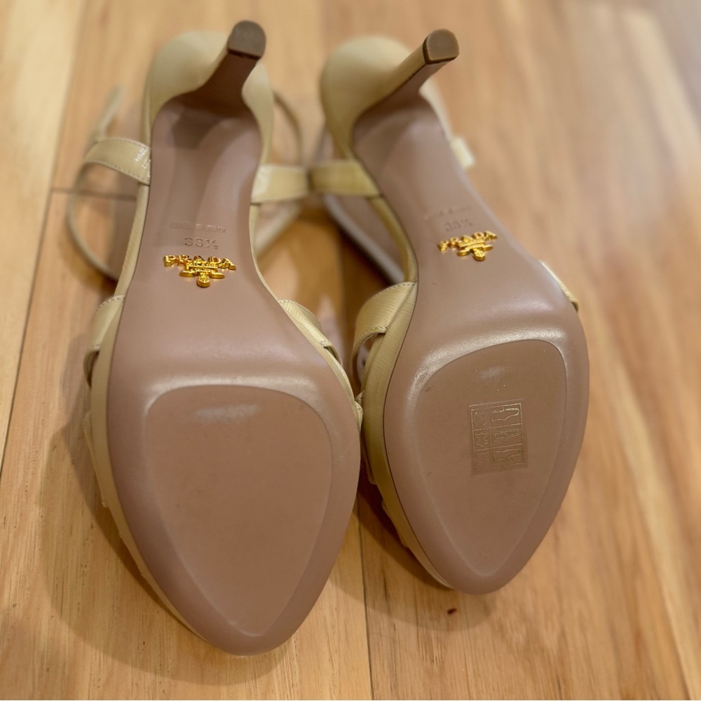 NWOT PRADA patent leather bow accent sling back sandal- nude color - Picture 4 of 5